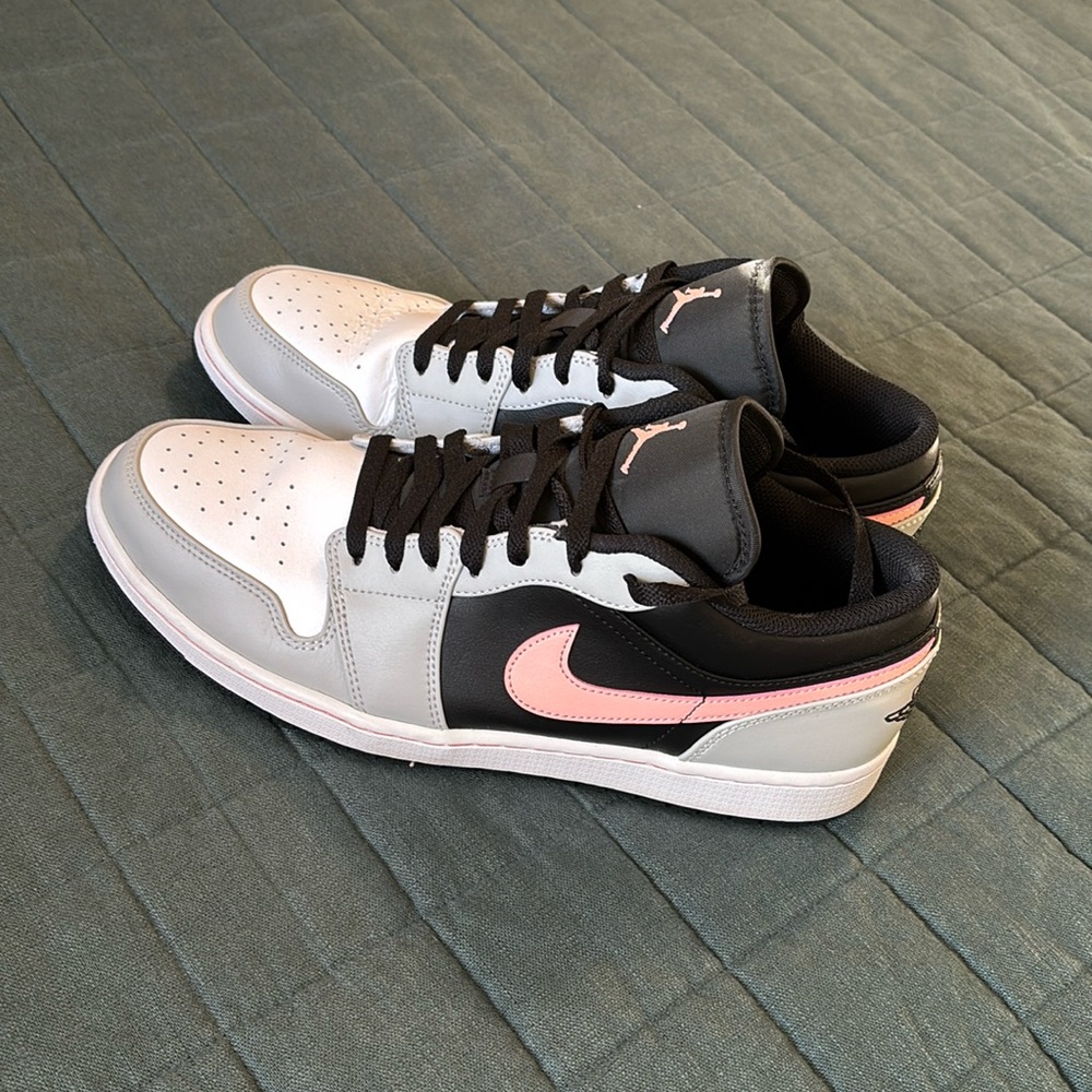 Nike Jordan 1 Lows